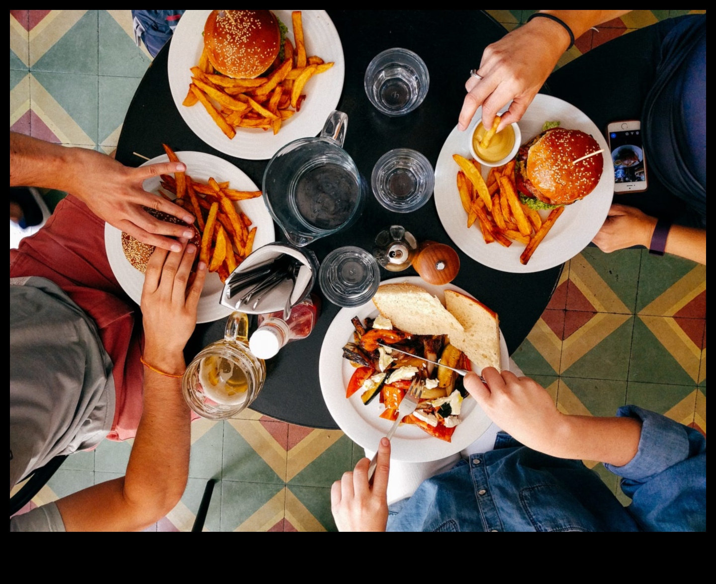 Nakts barošana Izbaudiet kulinārijas brīnumus vakariņās 5 Nakts uzturs: baudiet kulinārijas brīnumus vakariņās