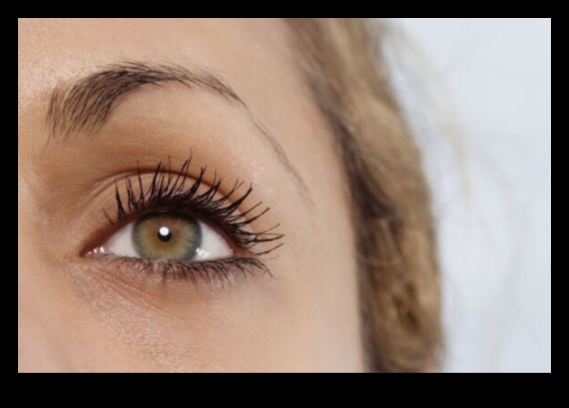 Skropstu tuša un novecošana: nobriedušu skropstu uzlabošana jauneklīgākam izskatam